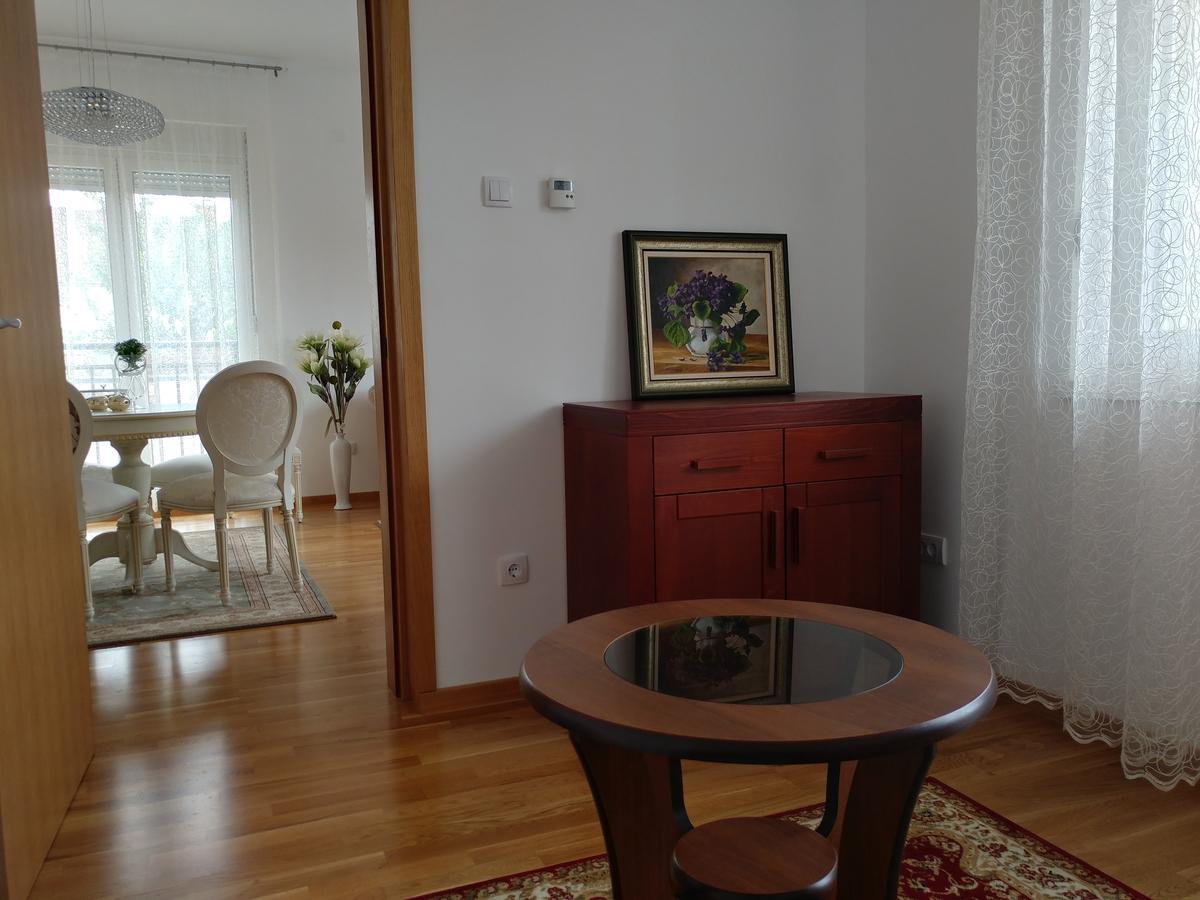 Jc10 Apartment 3 Bedroom, Free Parking, 73Sqm Novi Sad Buitenkant foto