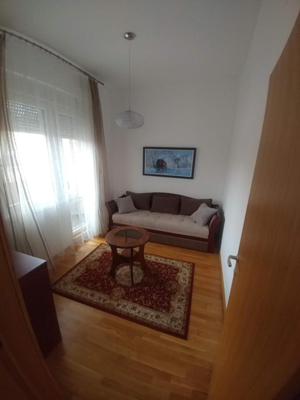 Jc10 Apartment 3 Bedroom, Free Parking, 73Sqm Novi Sad Buitenkant foto